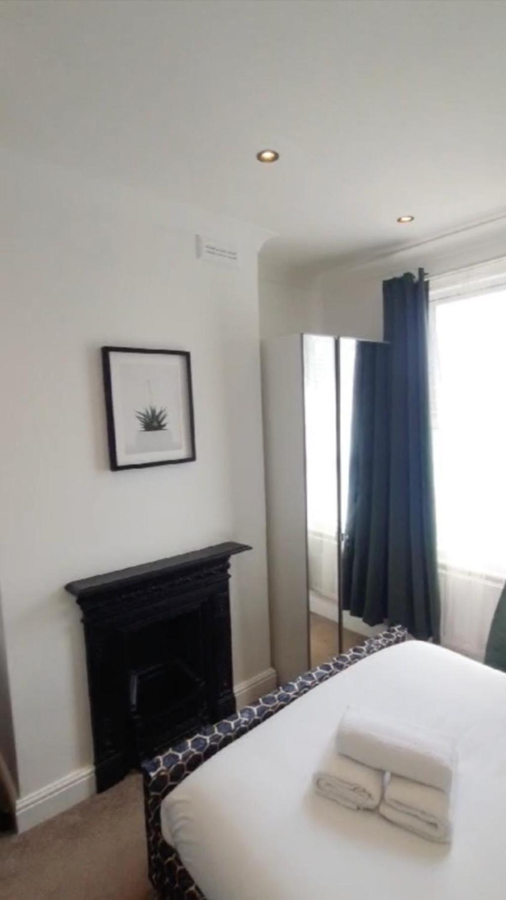 לונדון Charming Tower Bridge Apartment מראה חיצוני תמונה